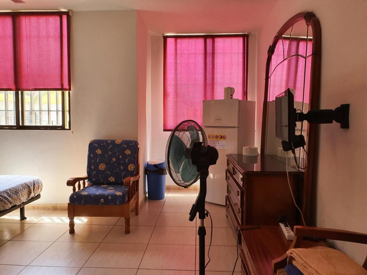 Doramas Private Rooms Shared Toilet Πλάγια ντελ Ινγκλές Εξωτερικό φωτογραφία